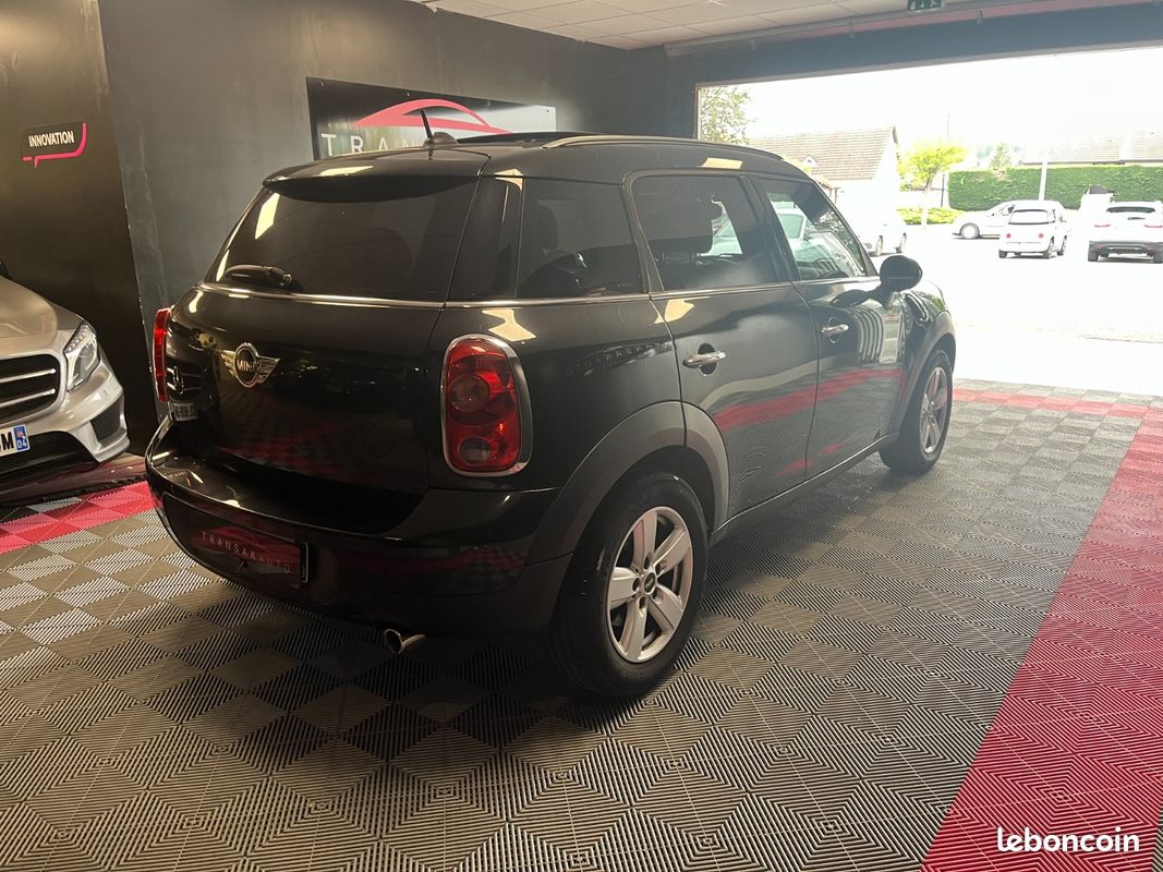 MINI COUNTRYMAN R60 90 ch One D (image 4)