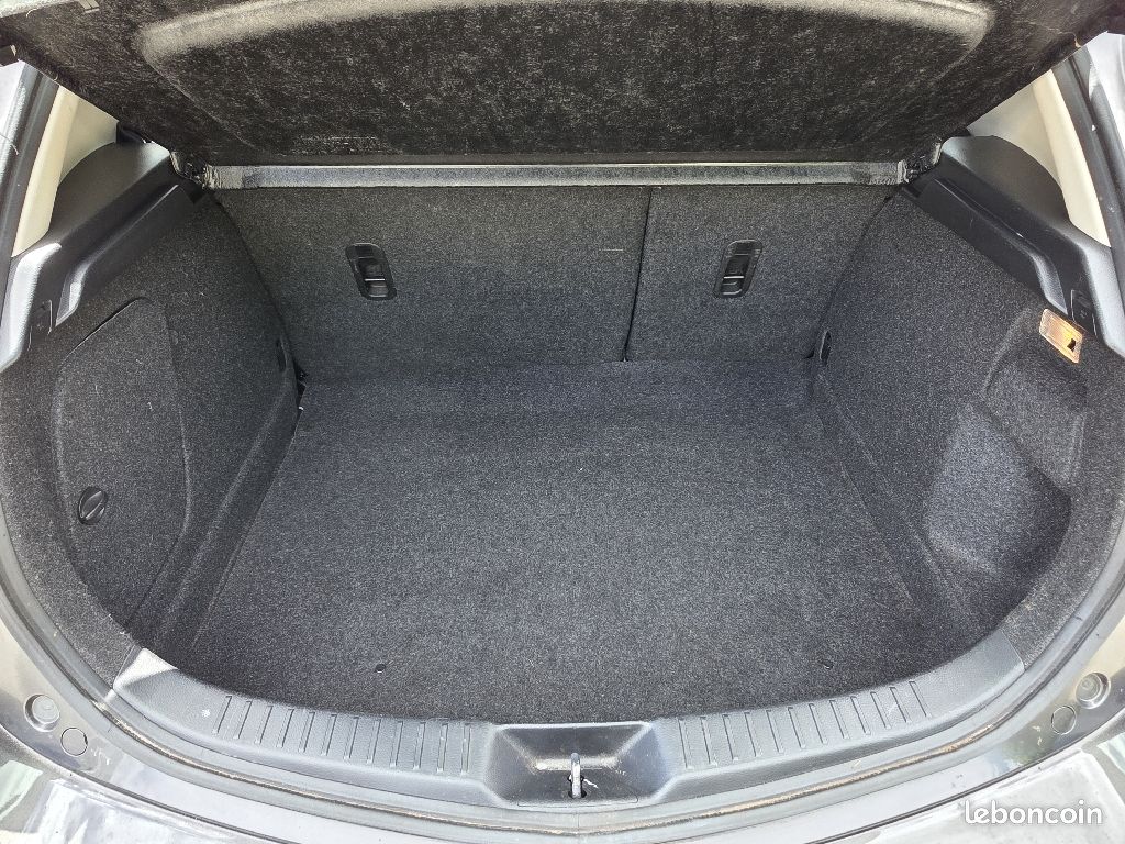 Mazda 3 2.0L 150 MZR Performance A (image 10)