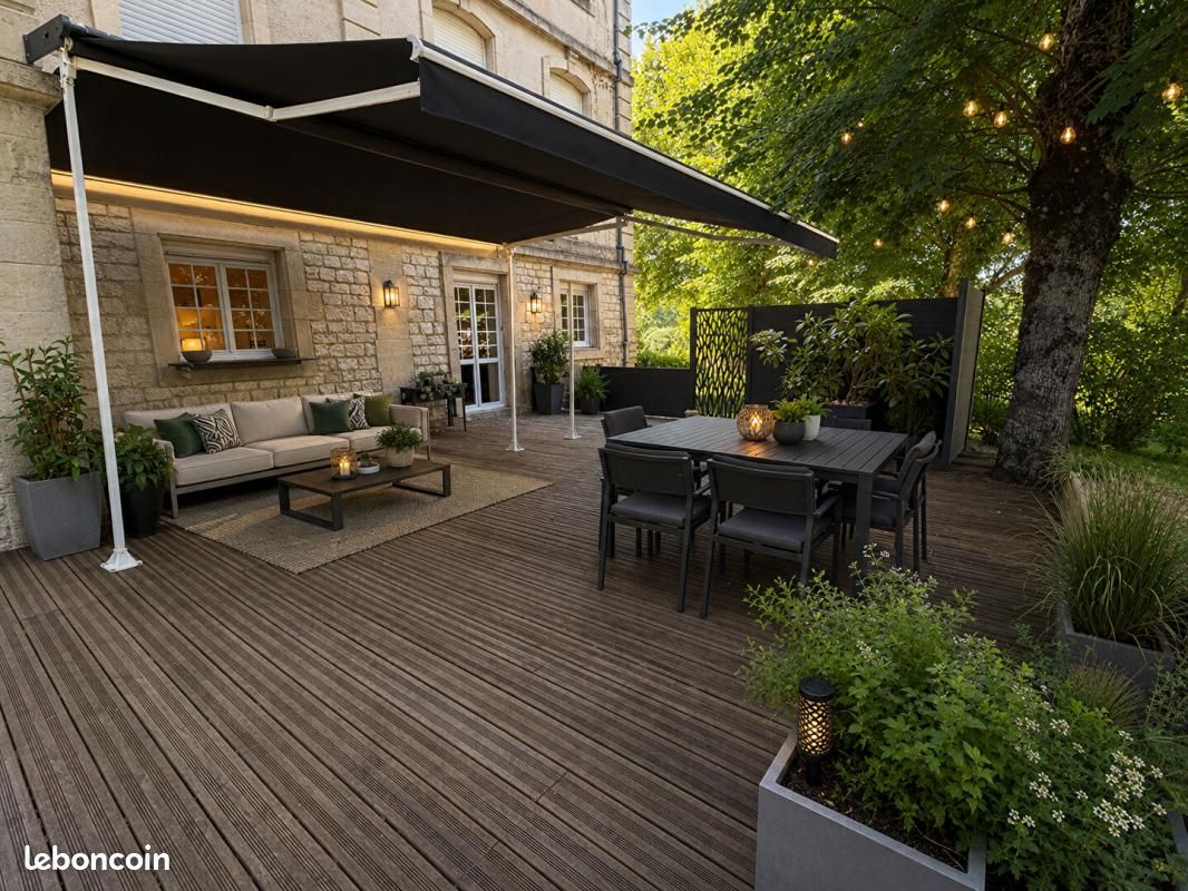 Appartement 4 pièces 111 m² · à Augerans · 111 m² · 170 000 €