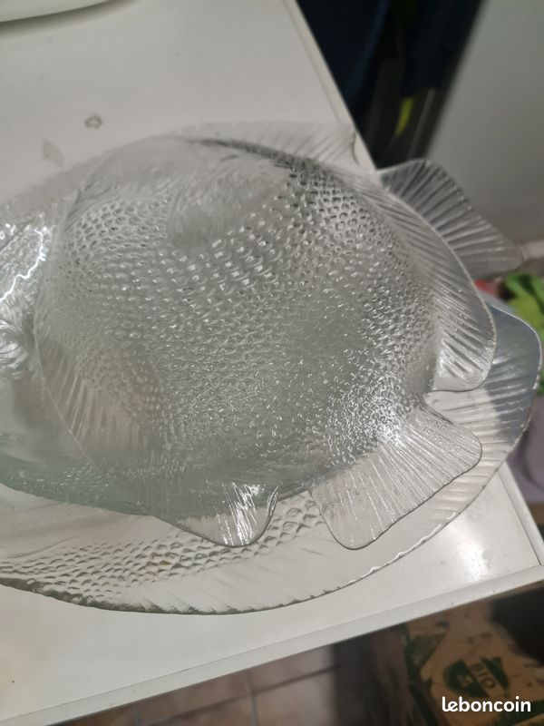 6 Assiettes et plat à poisson en verre (image 2)