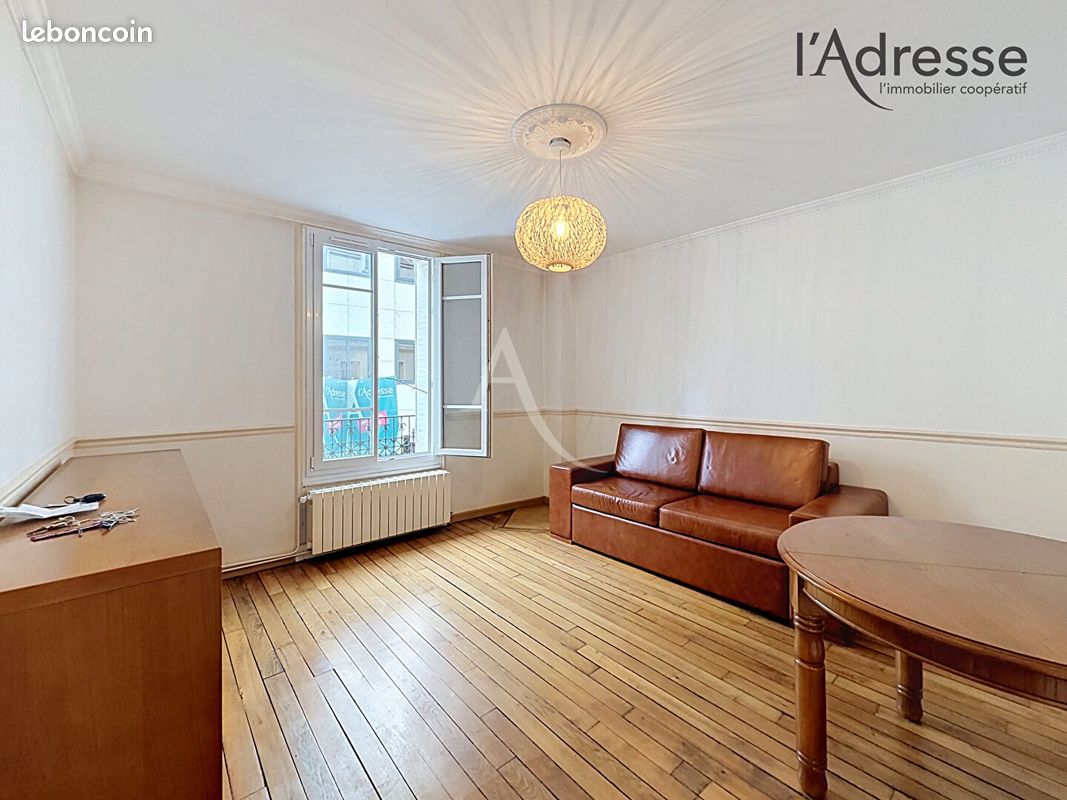 Appartement 2 pièces 40 m² · à Suresnes · 40 m² · 1 200 €/mois