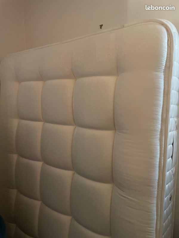 Matelas Simmons Haut de Gamme (image 3)