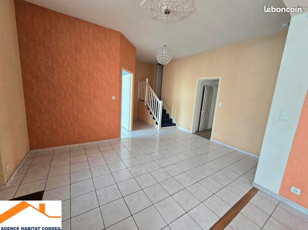 Maison 4 pièces 121 m² · à Bellevigny · 121 m² · 193 000 €