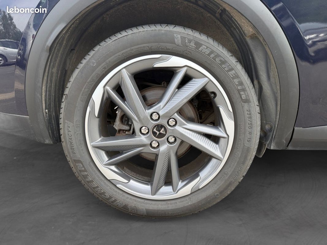 DS DS7 CROSSBACK 225 EAT8 Grand Chic Rivoli - Caméra de recul - Sono Focal - Sieges élect à mémoire - Suivi DS à (image 17)