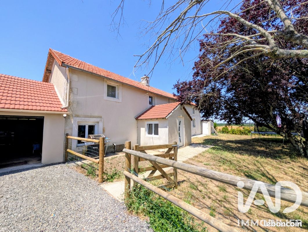 Maison 5 pièces 160 m² · à Chauvigny · 160 m² · 252 000 €