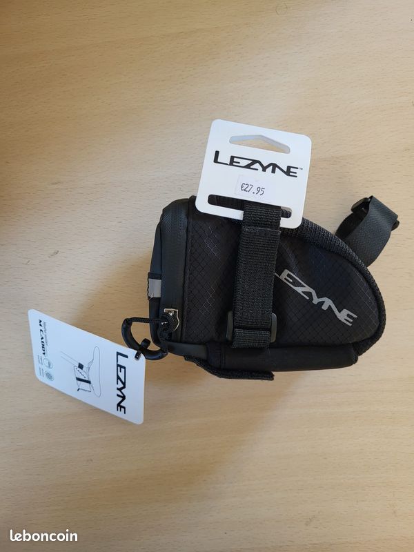 Sacoche de selle LEZYNE M Caddy – Noir (résistante organisée