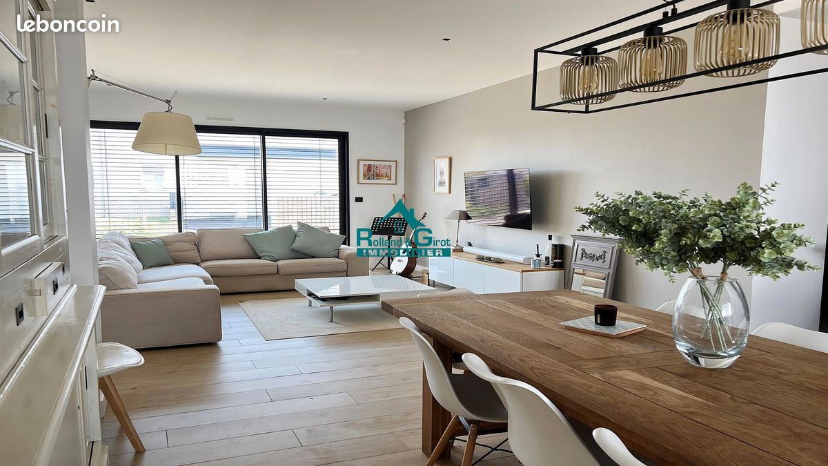 Maison 6 pièces 135 m² · à Châteaugiron · 135 m² · 386 500 €