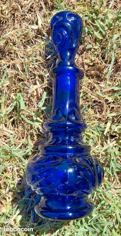 Flacon de parfum ancien bleu cobalt (image 1)