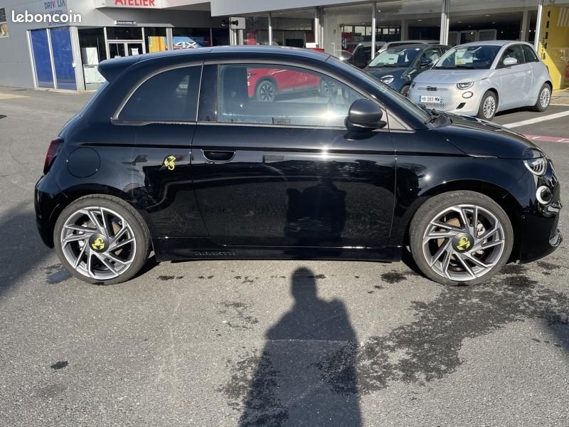 Abarth 500 e 155ch 42kWh Turismo 4cv (image 7)