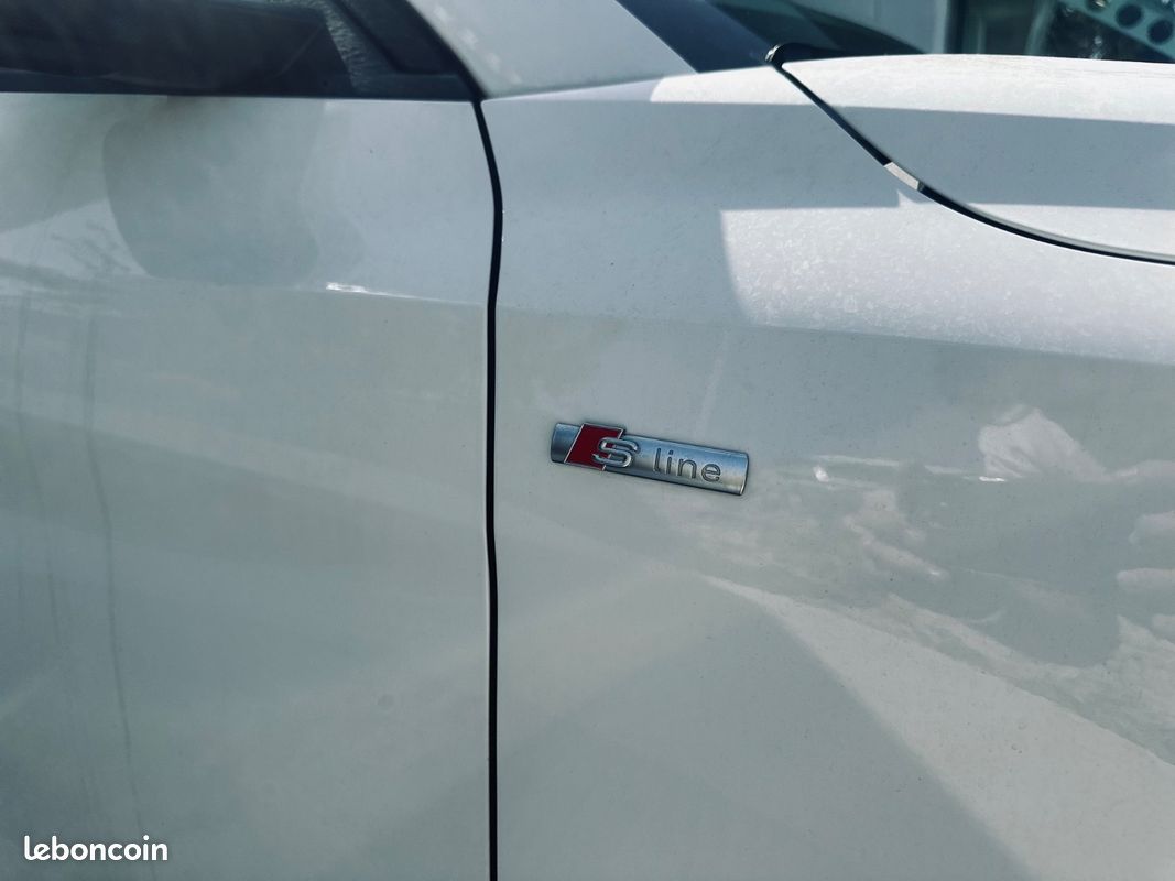 Audi A1 Sportback 35 TFSI 1.5 150CH S-line + CARPLAY + ECLAIRAGE D'AMBIANCE + 2EME MAIN + GARANTIE 12 MOIS (image 41)