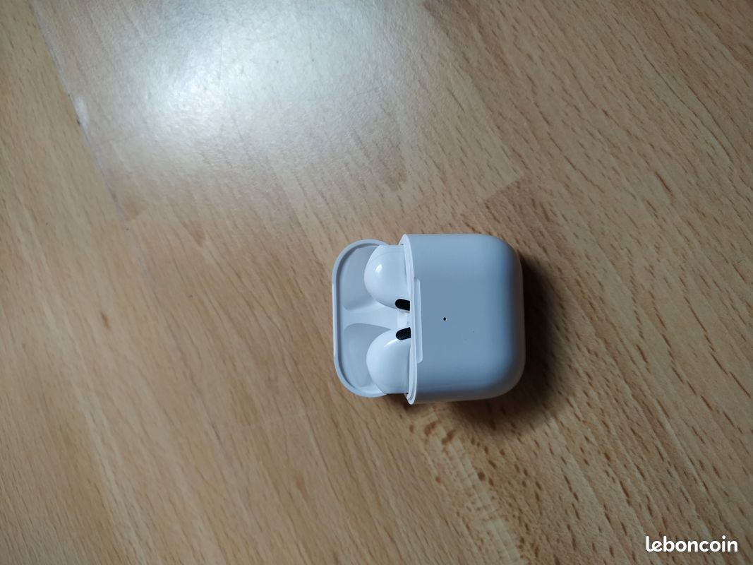 Écouteur sans fil vendu avec chargeur jamais utilisé (image 5)