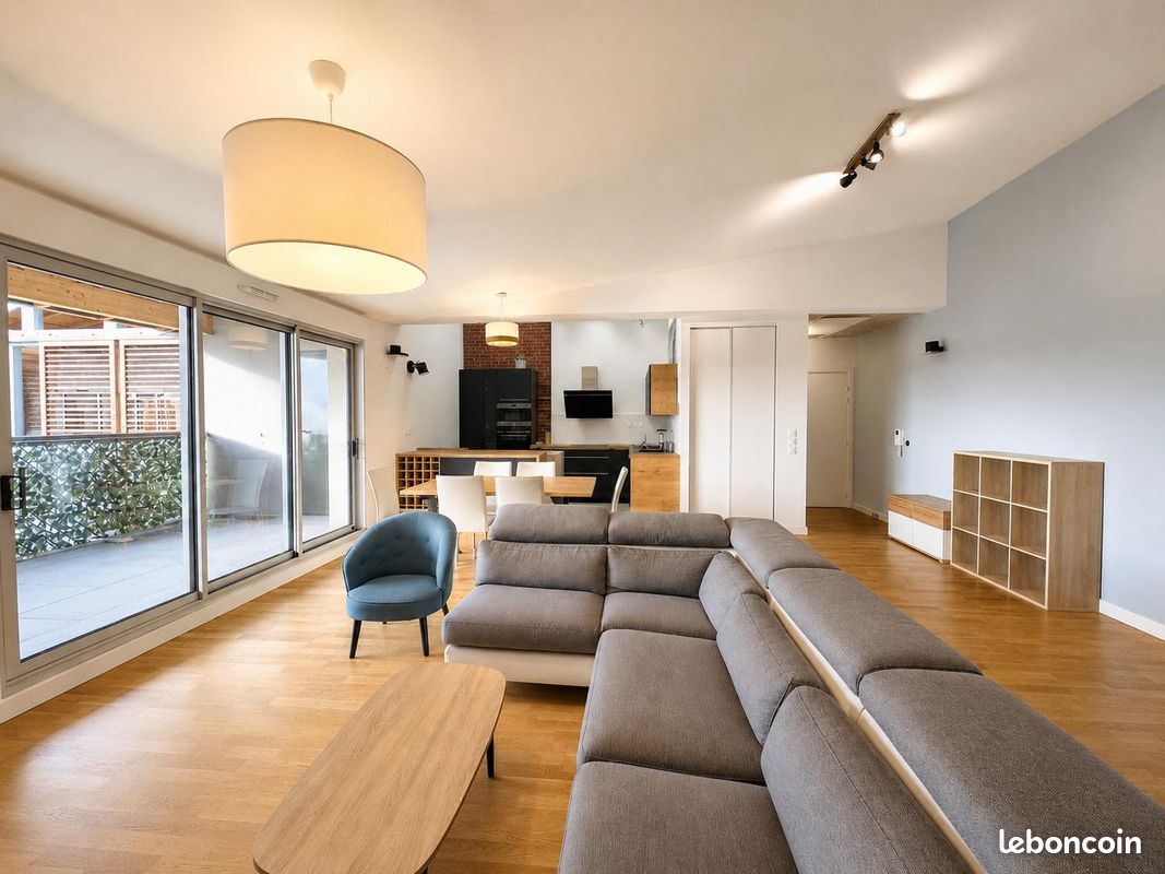 Appartement 4 pièces 107 m² · à Toulouse · 107 m² · 1 670 €