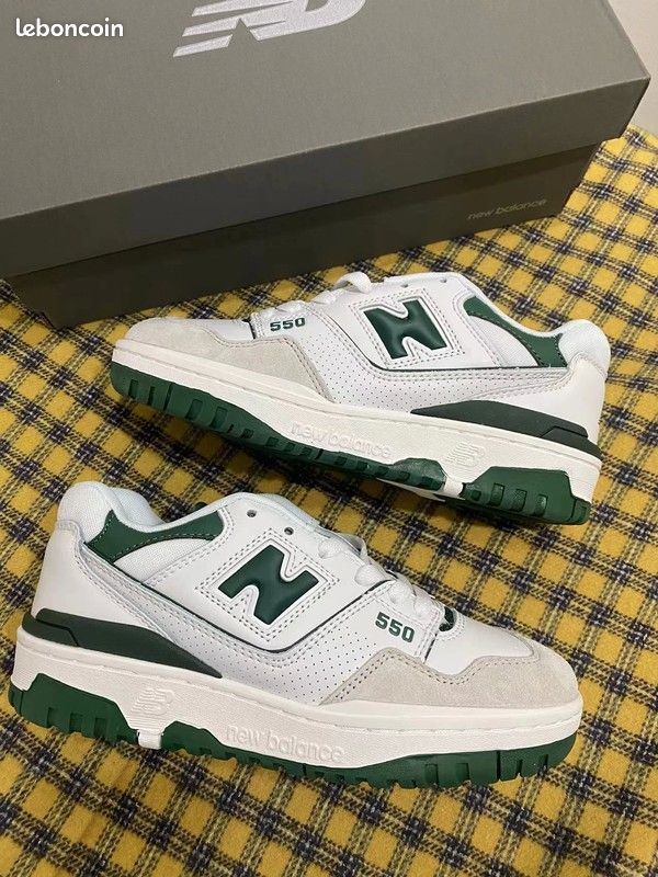 New Balance 550 (image 4)