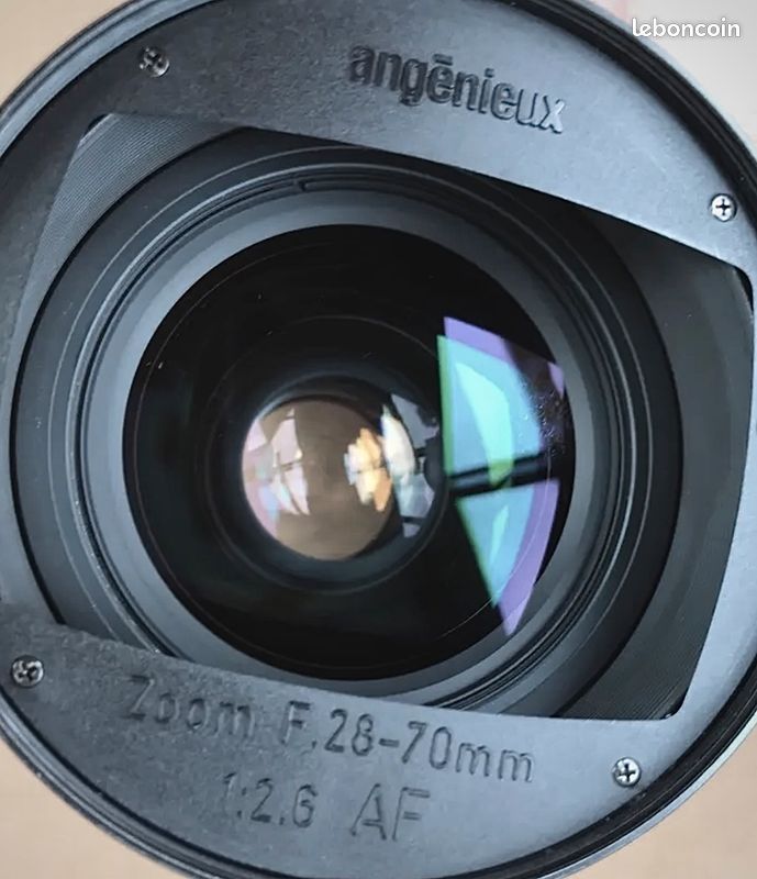 Angénieux 28-70mm f/2.6 af minolta / sony alpha à Althen Des Paluds | Clasf image-video