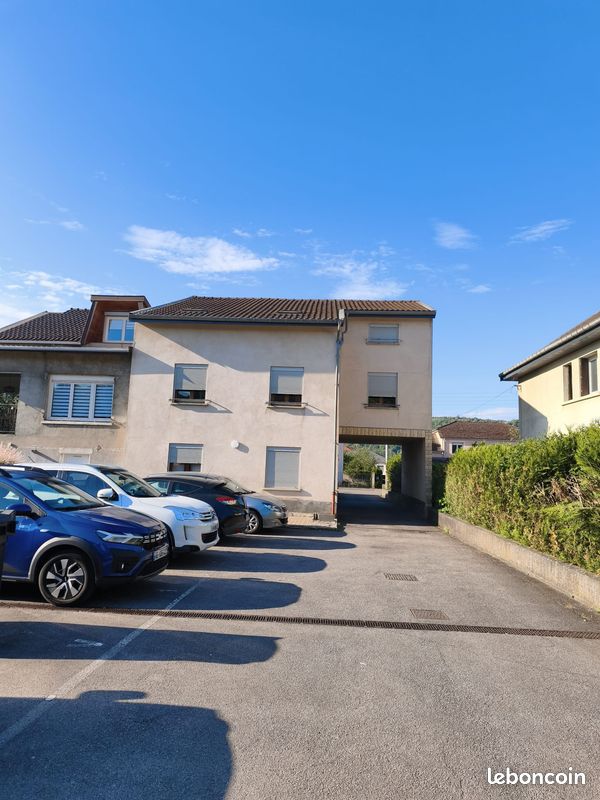 Maison 14 pièces 206 m² · à Neuves-Maisons · 206 m² · 250 000 €