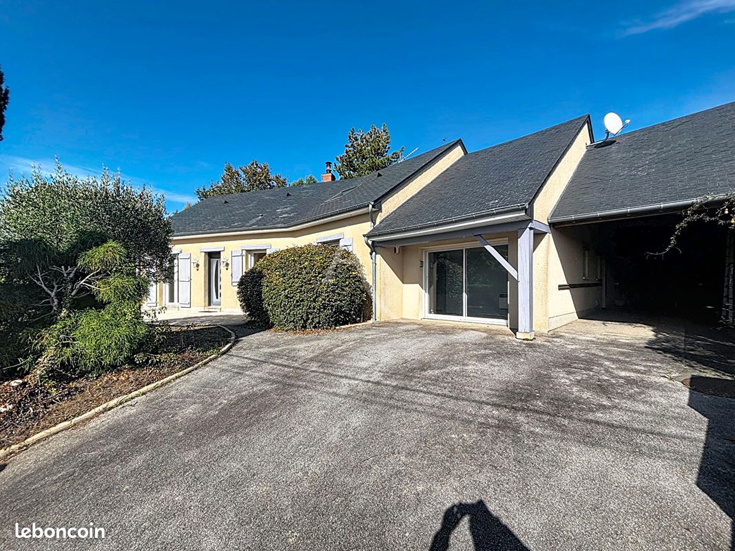 Maison 8 pièces 159 m² · à Château-Gontier-sur-Mayenne · 159 m² · 238 700 €