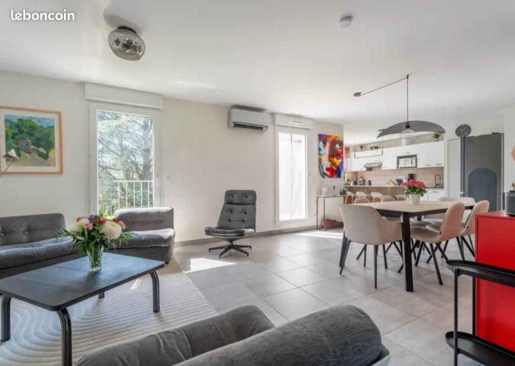 Appartement 5 pièces 116 m² · à Champagne-au-Mont-d'Or · 116 m² · 475 000 €