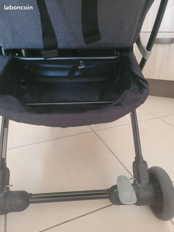 Poussette compacte (image 7)