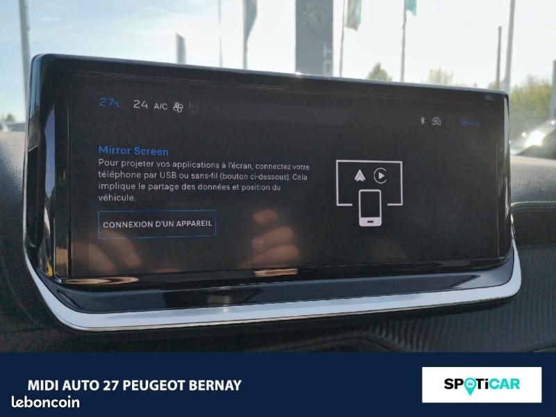 Peugeot 208 1.2 Hybrid 110ch GT e-DCS6 (image 18)