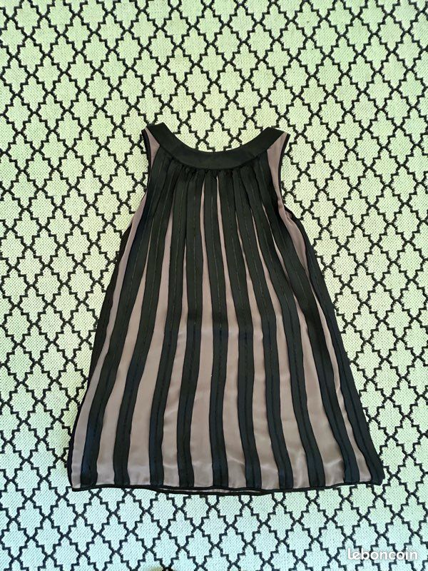 Robe courte fluide soie Calvin Klein Jeans taille 2 (taille 34) (image 2)