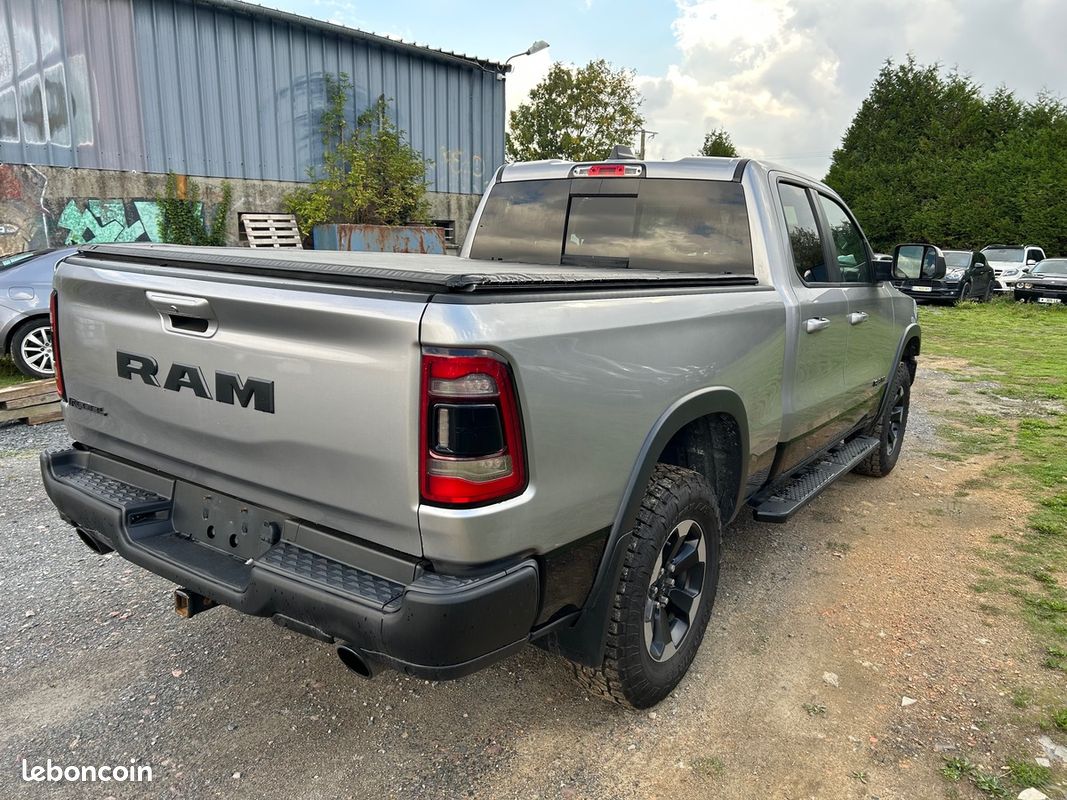 Dodge RAM 1500 5.7L V8 HEMI 395 REBEL - 37900 - (image 6)