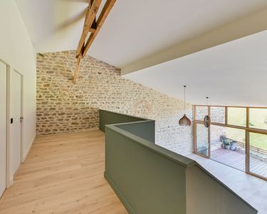Maison 990 000 € - 216 m²