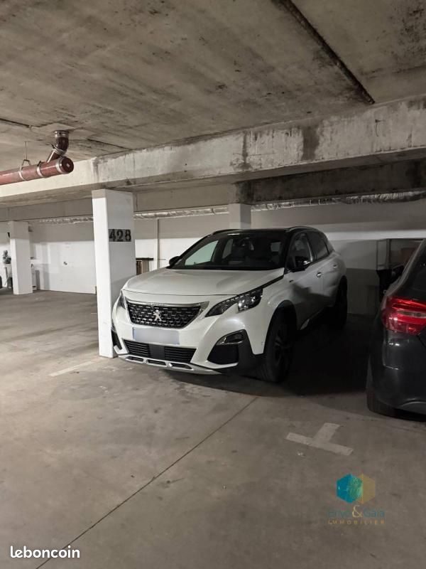 Parking 8 m² · à Strasbourg · 8 m² · 120 €/mois