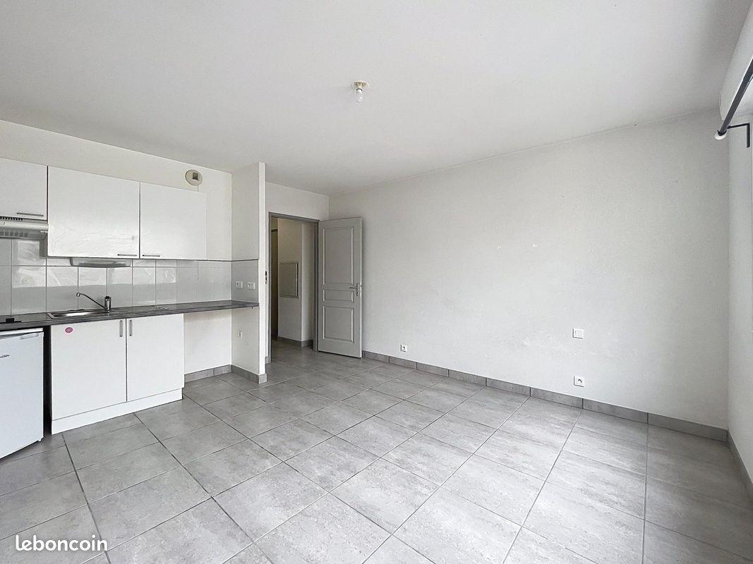 Appartement 1 pièce 27 m² · à Castelnau-le-lez · 27 m² · 95 000 €