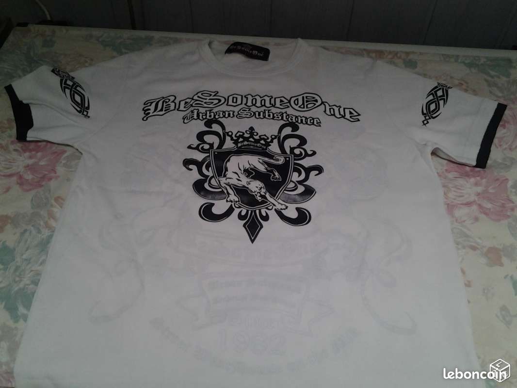 Tee-shirt taille L (image 1)