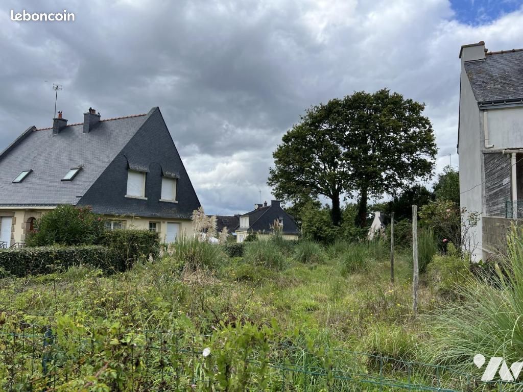 Terrain 650 m² · à Lanester · 650 m² · 156 732 €