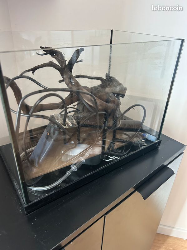 Aquarium 20L (image 1)