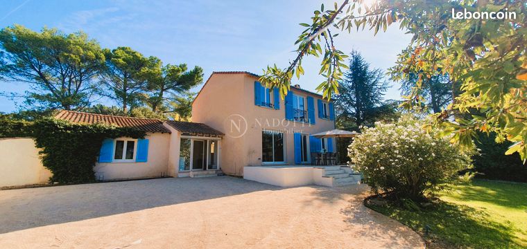 Villa 6 pièces 191 m²