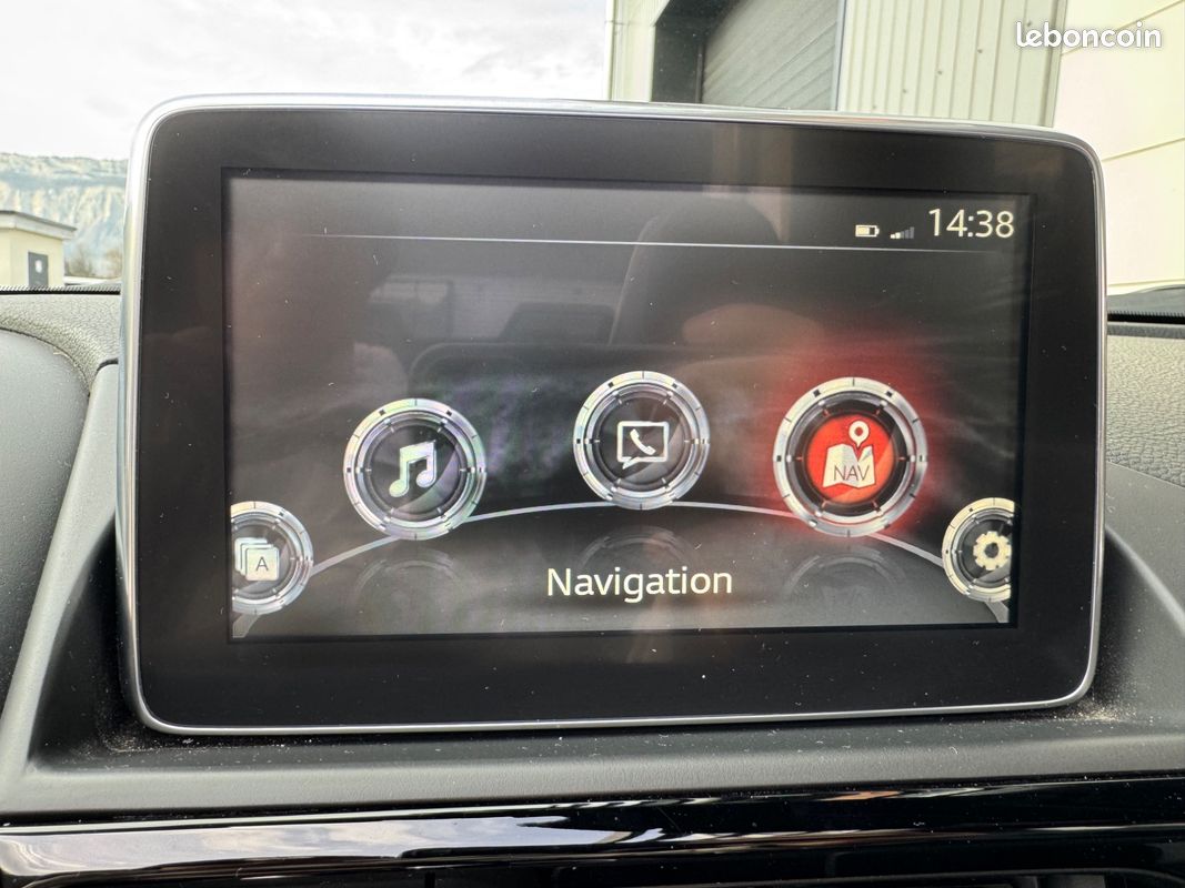FIAT 124 SPIDER 1.4L MULTIAIR 140CH LUSSO PLUS / CAMERA DE RECUL + GPS + INTERIEUR CUIr (image 28)