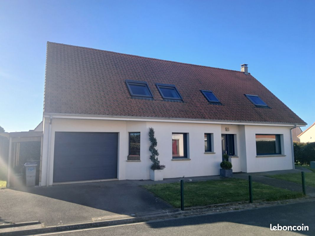 Maison 8 pièces 155 m² · à Saint-Étienne-au-Mont · 155 m² · 399 990 €