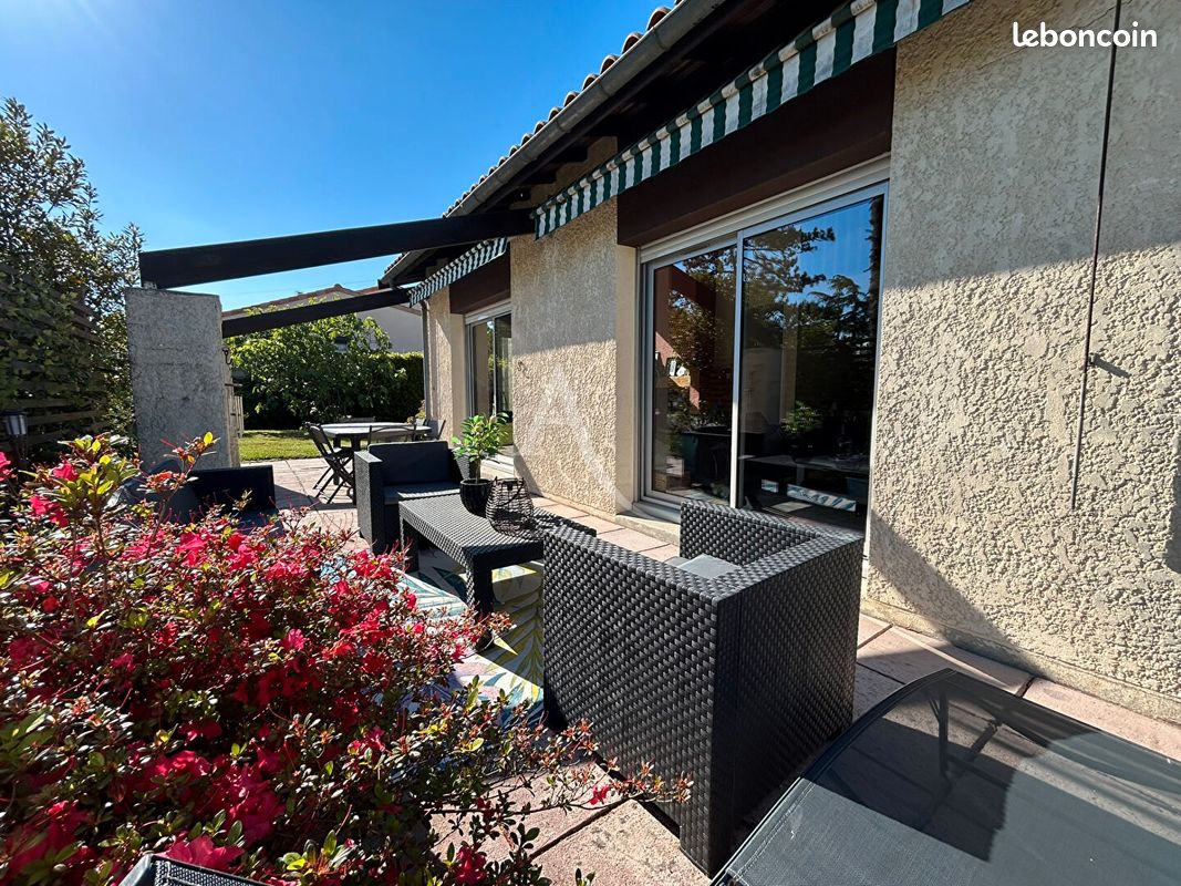 Maison 5 pièces 141 m² · à Saint-Médard-en-Jalles · 141 m² · 449 599 €