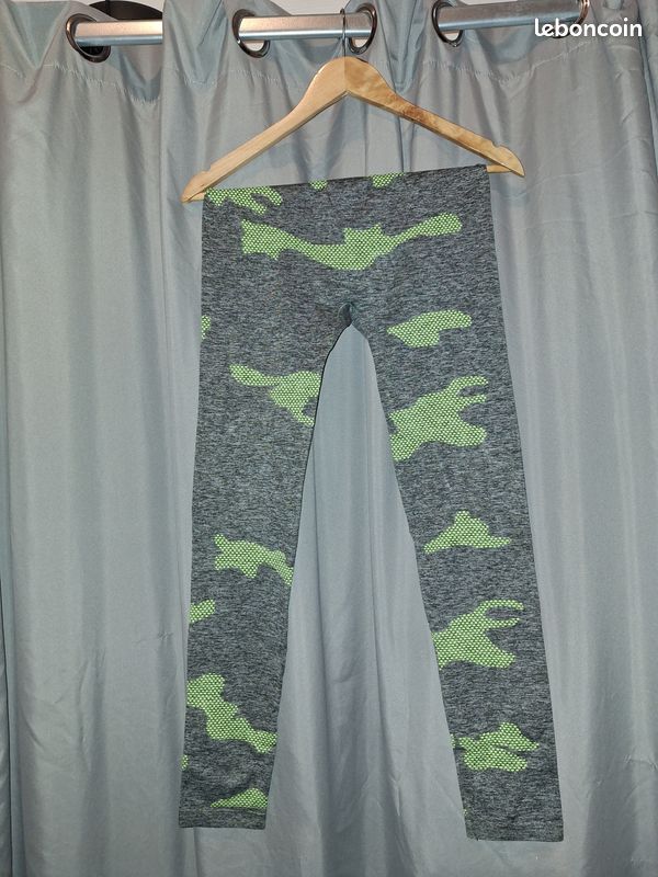 Ensemble S/M (image 2)