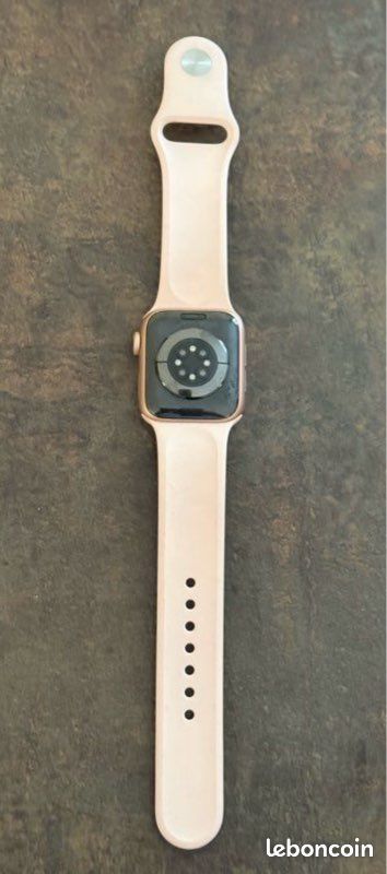 Apple Watch série 6 batterie 100% (image 2)