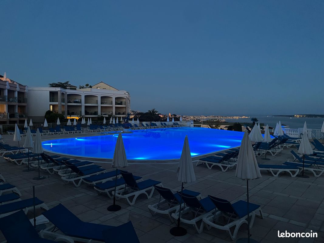 Appartement a louer cannes - 2 pièce(s) - 28 m2 - Surfyn