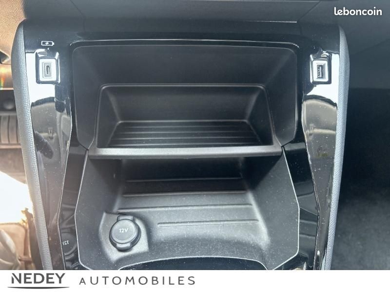 Peugeot 208 e-208 136ch Like (image 20)