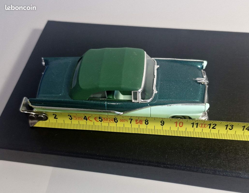 Vitesse 1/43 – Ford Fairlane 1956 Jaune Et Noire, Miniature Collection