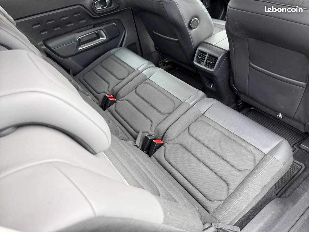 Citroën C5 Aircross (2) 1.6 HYBRIDE RECHARGEABLE 180 FEEL E-EAT8 (image 20)