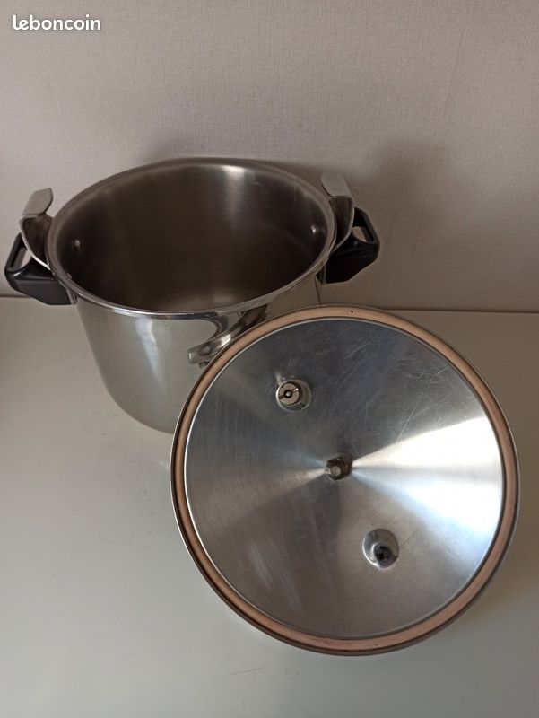 Cocotte Minute Autocuiseur Chrismax 8L En Inox - Pour Gaz Et Induction