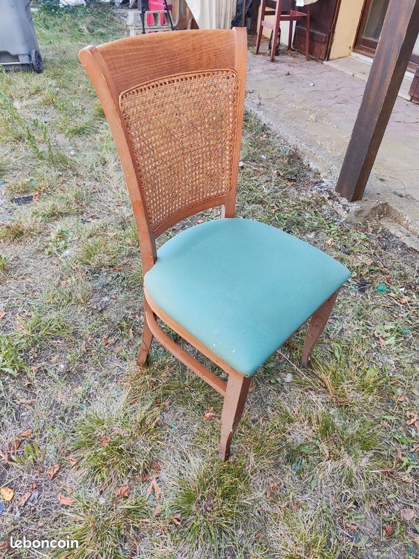 Chaises (image 1)