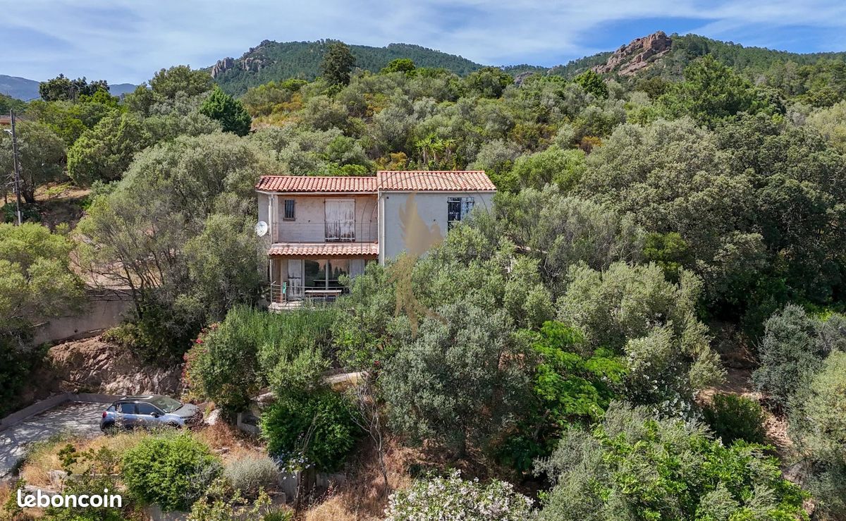 Maison 3 pièces 95 m² · à Lecci · 95 m² · 487 600 €