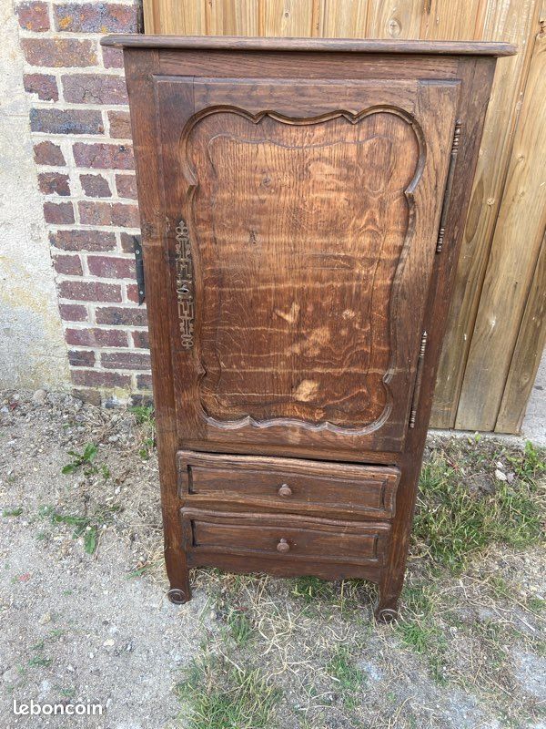 Petit meuble de rangement (image 1)