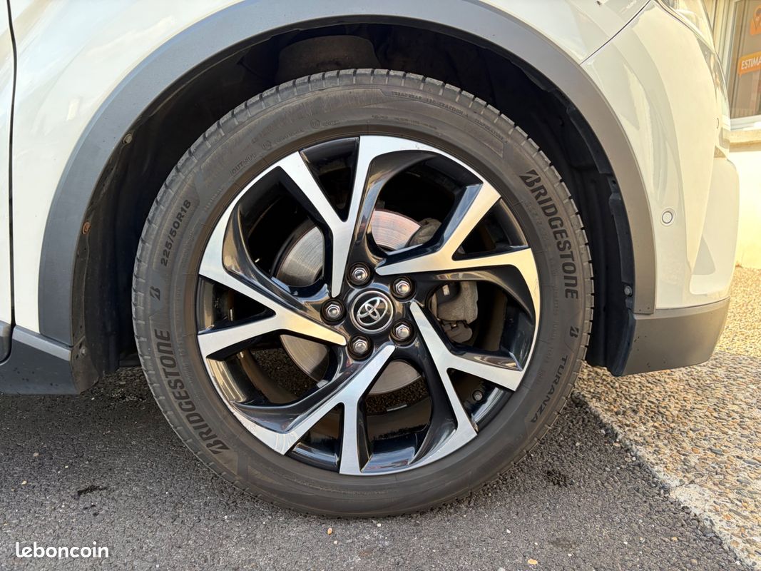 Toyota c-hr 1.8 140h full-hybrid 0.85kwh collection / camera recul (image 23)