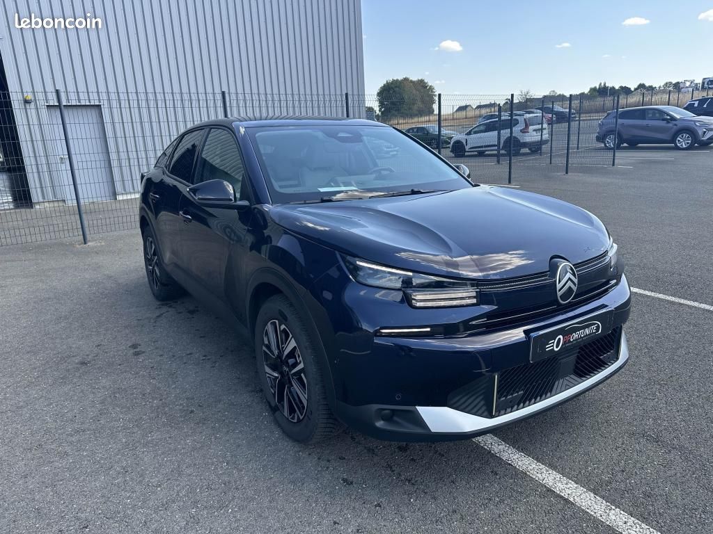 CITROEN C4 1.2i Hybride - 145 S&S - BV e-DCS 6 Max PHASE 2 (image 3)