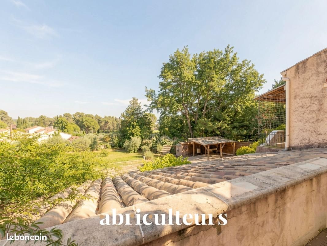 Maison 6 pièces 170 m² · à Lauris · 170 m² · 595 000 €