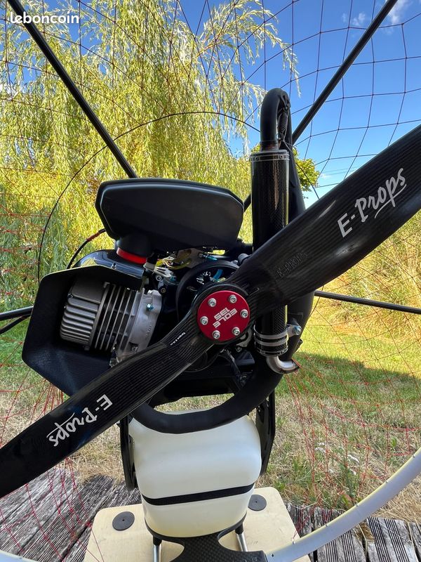 Paramoteur Primus 2 Eole 135 avec sellette, Kit Bumper et compte tours (image 3)