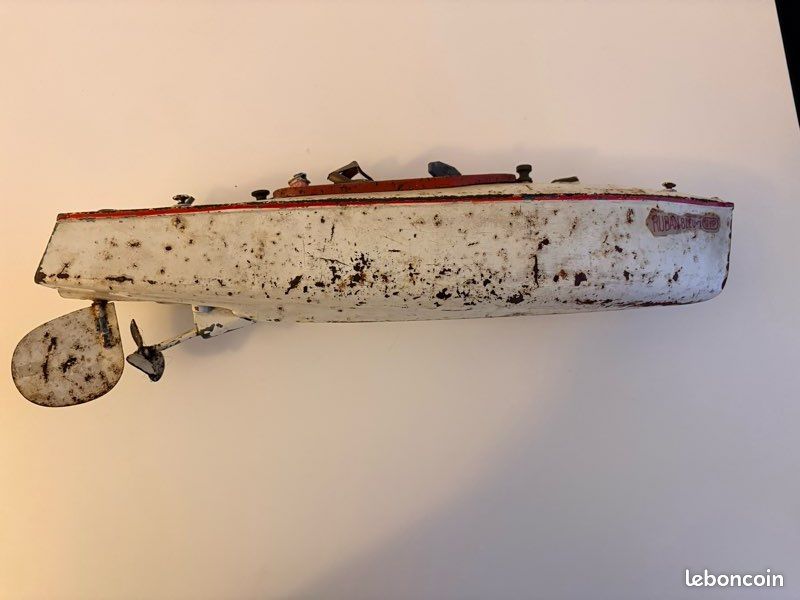 Canot Mécanique Ruban Bleu N°0 JEP – Jouet Bassin Tôle, France 1938